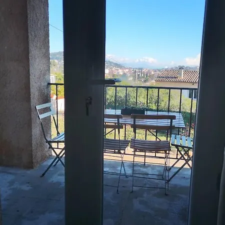 Prázdninový dům Jolie Petite Maison De Charme Dans Quartier Boise
