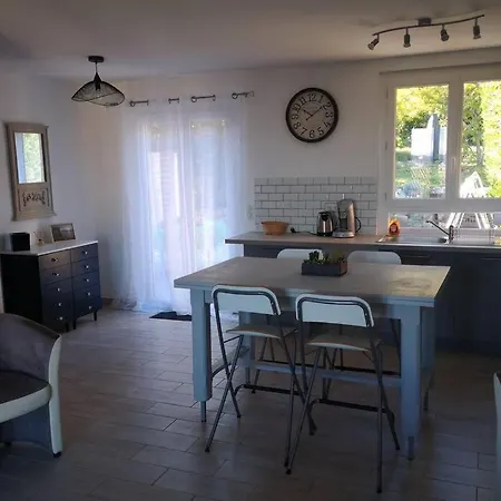 Jolie Petite Maison De Charme Dans Quartier Boise Feriehus Vallauris